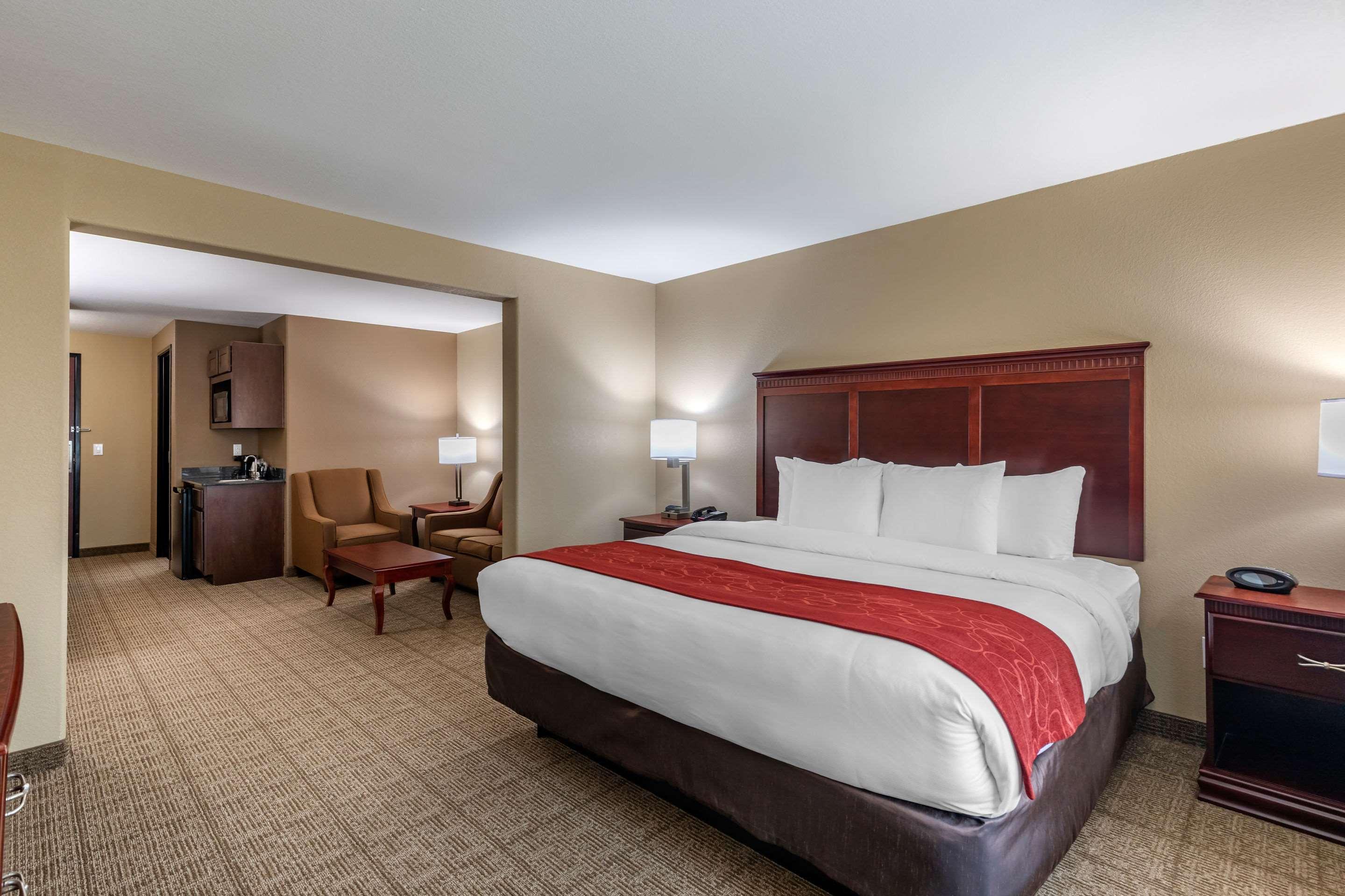 Comfort Suites Ennis Exterior foto